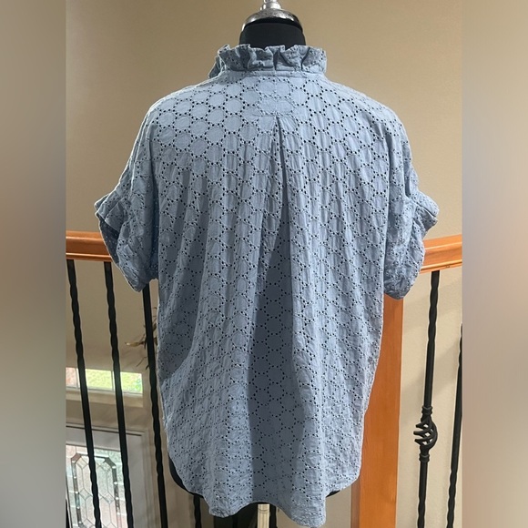 BLUE EYELET JAG TOP FEMININE,NOSTALGIC, CASUAL CUT OUT PATTERN SIZE S/M - Picture 7 of 9